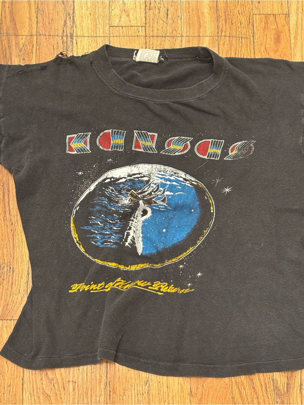 Kansas Band Tour T shirt Point of No Return Fantasy Silkscreen Size M